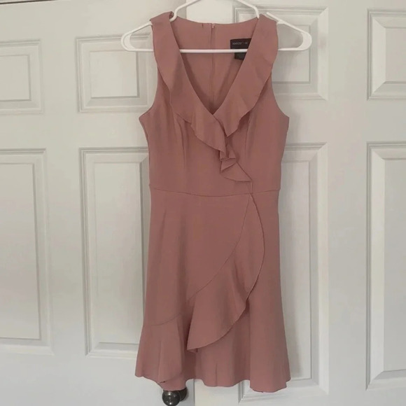 Tweeze Me pink dress Size 2 sleeveless ruffled, V-neck - Picture 1 of 5